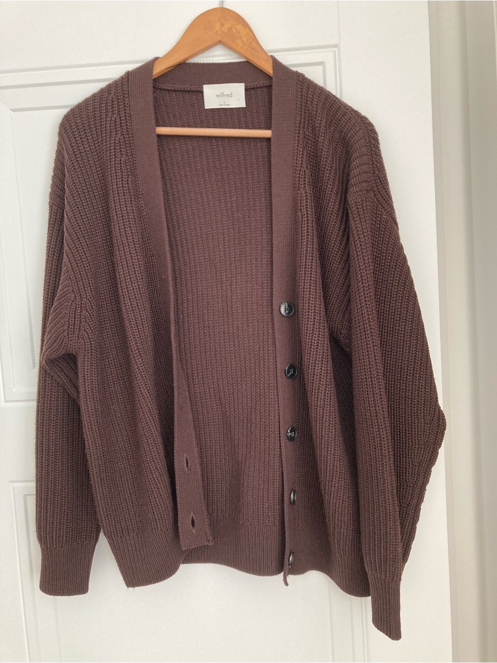 Aritzia Wilfred 100% Merino Wool Cardigan